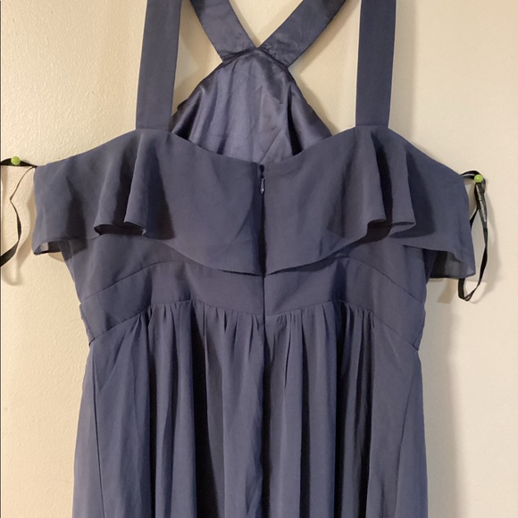 Formal dress - Picture 2 of 7